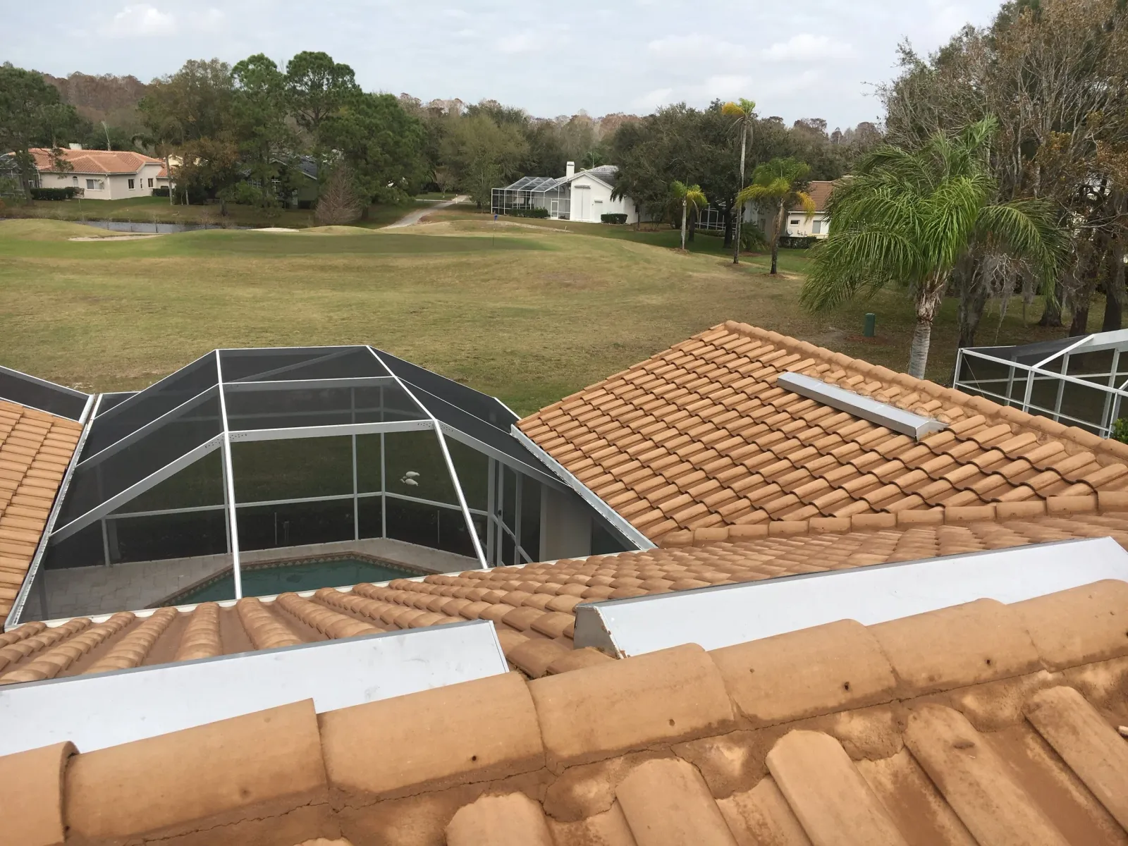Pool Cage Cleaning Near Me in Pinellas County, FL
